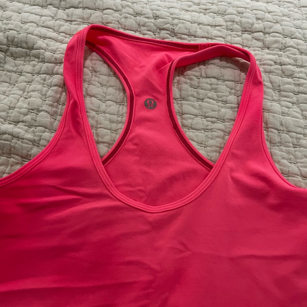 Lululemon pink racerback top size 4